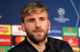 Man Utd 1-0 Young Boys: Jose Mourinho SLAMS bottles after Marouane Fellaini  winner