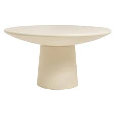 Bryan O Sullivan Has Revived A Paris Mansion S Old Majesty Dining Table Contemporary Dining Table Minimalist Tables