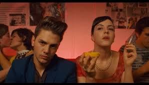 Los Amores Imaginarios Xavier Dolan 2010 En 2020 Xavier Dolan Les Amours Imaginaires Posters De Films