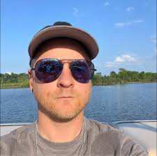 Lost wallet found after full moon party in St. Thomas