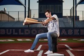 20 Essential Items For Your Dallas Senior Portraits