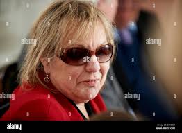 Giornalismo talpa adrian thatcher anni immagini e fotografie stock ad alta  risoluzione