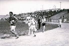 And some of those cheated, by the way. Running A Marathon Was Never Crazier Or Harder Than During The 1904 St Louis Olympics Abc News
