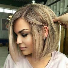 Meist hängen die haare nur glatt herunter. 52 Erstaunlich Long Bob Frisuren Um Elegant Auszusehen Bob Frisur Haarschnitt Bob Frisuren Bob Feines Haar