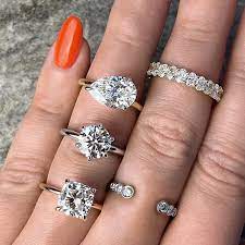 Below is a table featuring 6 carat diamond ring prices. Shopping For A 2 Carat Diamond Ring Avoid These Mistakes Frank Darling