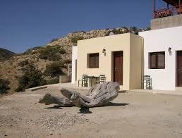 Διαμονη στην σαντορινη, δωματια, διαμερισματα, σουιτες και βιλλες στα φηρα, οια, καμαρι. Diamerismata Stoyntio Kai Enoikiazomena Dwmatia Sthn Gaydo