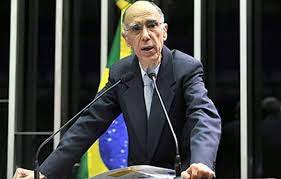 Ele deixa a esposa, anna maria ferreira maciel, e três filhos — gisela, maria cristiana e joão maurício. 2st E47x7aovm
