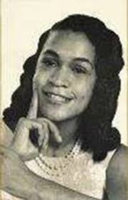 Eloise Minor's Instagram, Twitter & Facebook