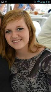 That brown studded top Sam is wearing was surely the one Nancy had hiked up  over her boobs right ?