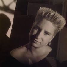 There She Goes: Feminist Filmmaking and Beyond (Contemporary Approaches to  Film and Media Studies): Columpar, Corinn, Mayer, So, Geller, Theresa L.,  Hoffman, Ailson, Barlow, Melinda, Citron, Michelle, Armatage, Kay, Bonner,  Virginia, Meagher,