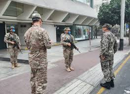 Kemp, informó que se desplegarán hasta 500 elementos de la. Estado De Emergencia Ejercito Supervisa Participacion Militar En Distritos De Lima Noticias Agencia Peruana De Noticias Andina
