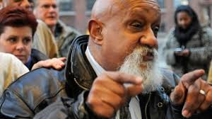 Chuck Turner in store for crochet & chili dogs