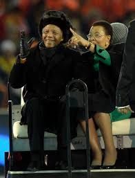 É uma reconhecida activista social e política e defensora dos direitos das mulheres e. Graca Machel Die First Lady Von Afrika Gesellschaft Faz