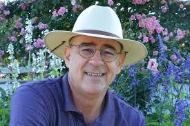 Friend of Randy Lemmon is named new host of Garden Line