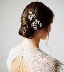 Aksesuarli Gelin Topuz Modelleri 2019 Trendler Ve Moda Bridalhair Bridal Bridalhairstyle Bridalhair2019 Bridalkn Gelin Sac Modelleri Dugun Saci Gelin
