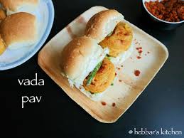 Vada Pav Recipe How To Make Vada Pav Wada Pav Recipe Recipe Vada Pav Recipe Pav Recipe Indian Food Recipes Vegetarian