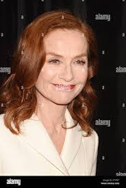 Isabelle Noel's Instagram, Twitter & Facebook