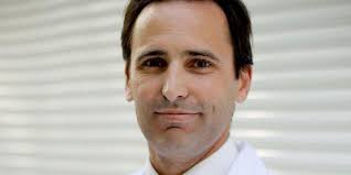 Läs hela chatten med hudläkaren