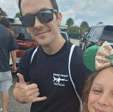 Hi ✌🏻 im trying to complete the expedition 16 cursed, but in phase 3 the  portal Is buged and i can't proceed. The portal wont accept the elixir of  blood (yes i