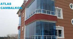 Cam balkon sisteminde kullanılan camlar 8 mm kalınlığında temperli camlardan oluşmaktadır, kırılması halinde çok küçük parçalara ayrılır canlılara ve çevreye zarar vermez. Cam Balkon Cam Renkleri Cam Balkon Izmir Atlas