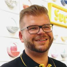 Mitarbeitende von LEGO GmbH