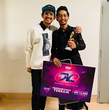 Sirkhan & sufian suhaimi album : Biografi Sufian Suhaimi Lakaran