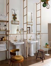 Chez Annick Lestrohan A Marseille Fondatrice D Honore Interieur Salle De Bain Interieur D Appartement Et Decoration Salle De Bain