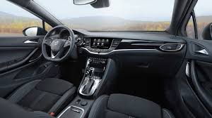 Innenraum/motoren/erlkönig opel packt den astra l aus. Opel Astra 2020 Der Sparmeister Mit Den Supersitzen