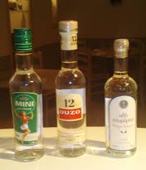 Pin By Merclu Mercluiteur On Greece Greek Wine Greek Recipes Ouzo