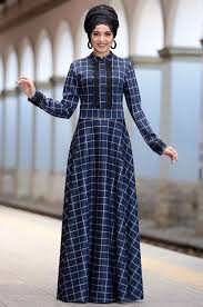 Piennar Tesettur Ekoseli Elbise Modelleri Moda Tesettur Giyim Elbise Modelleri Maksi Elbiseler Elbise