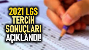 Üniversite tercihleri geçtiğimiz yıl 4 ağustos'ta sona ermiş, sonuçlar ise 9 ağustos tarihinde açıklanmıştı. 2021 Lgs Tercih Sonuclari Aciklandi