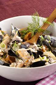 Muschelsuppe Mediterrane Art Rezept Muschelsuppe Lebensmittel Essen Und Fleisch Gerichte