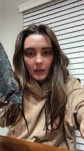 Alicia Cuevas's Instagram, Twitter & Facebook