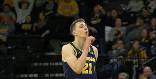 The boston celtics traded veteran center daniel theis to the chicago bulls as a salary dump and quietly returned two unknown big men in mo wagner and luke kornet. Vtfnplfzfnx9rm