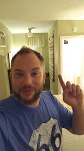 Where is the best place to spend a night to see the best old neon signs