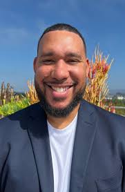 Jonathan Mayle's Instagram, Twitter & Facebook