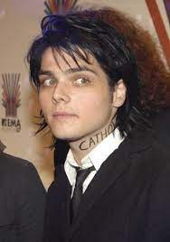 Gerard S Hair Looks Like Its Been Dye Dark Dark Blue Gerard Way My Chemical Romance Gerard