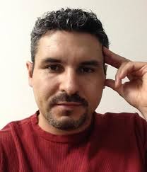 We Are What We Sell: How Advertising Shapes American Life. . . and Always  Has [3 volumes]: Coombs, Danielle Sarver, Batchelor, Bob: 9780313392443:  Amazon.com: Books