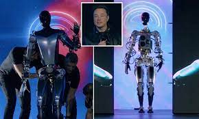 Musk unveils new $20K robot... as AI experts call the Optimus bot a 'complete and utter scam' | Daily Mail Online