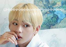 Apakah kamu setuju dengan urutan di atas? Pin By Ionutz On Bts Memes Part 1 Bts Meme Faces Funny Kpop Memes Kpop Memes