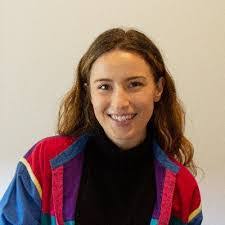 Madeleine Hicks's Instagram, Twitter & Facebook