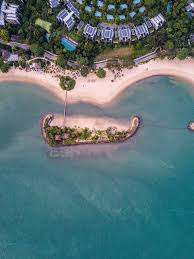Currently ranked as #2 of all hotels in singapore (almost 400) on tripadvisor, the four seasons hotel singapore is one of the very best hotels in the city. Where To Stay In Singapore Breathing Travel