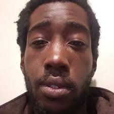 Benjamin Barefoot (@BenjaminBarefo2)