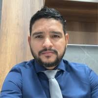 90+ "Luis Potes" profiles