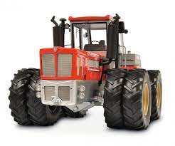 Henning schlüter was born on march 1, 1927 in hamburg, germany as henning behrend schlüter. Schluter Profi Trac 5000 Tvl Red 1 32 Pro R 32 Agricultural Models Models Www Schuco De
