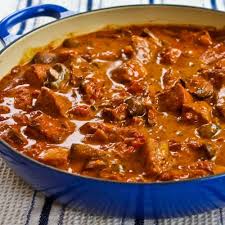 Pork With Paprika Mushrooms And Sour Cream Made It Last Night Super Good Pork Recipes Fodmap Recipes Pork Stew