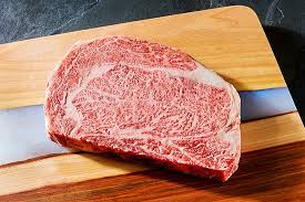 The main defining characteristic of these steaks is a strap of white fat on top, which is where the eye in the phrase rib eye steak comes from. Buy Japanese Wagyu Ribeye Steak Crowd Cow