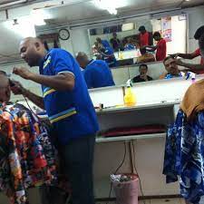 Satu set perlangkapan gunting rambut ini memiliki semua yang anda butuhkan untuk menggunting rambut dan menata rambut. Photos At Kedai Gunting Rambut Top Star Seremban Jaya