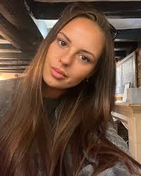 Baileigh Drew Wood (@bbaileighdw) • Instagram photos and videos