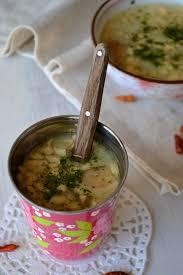 Soupe Tom Kha Kai Vegan La Cuisine D Anna Et Olivia Cuisine Alimentation Soupe